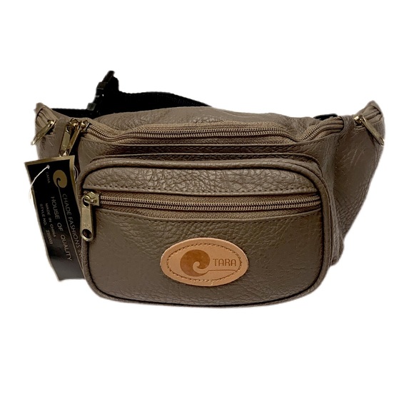 VEGAN LEATHER FANNY PACK NWT Only 1 left - Picture 3 of 12